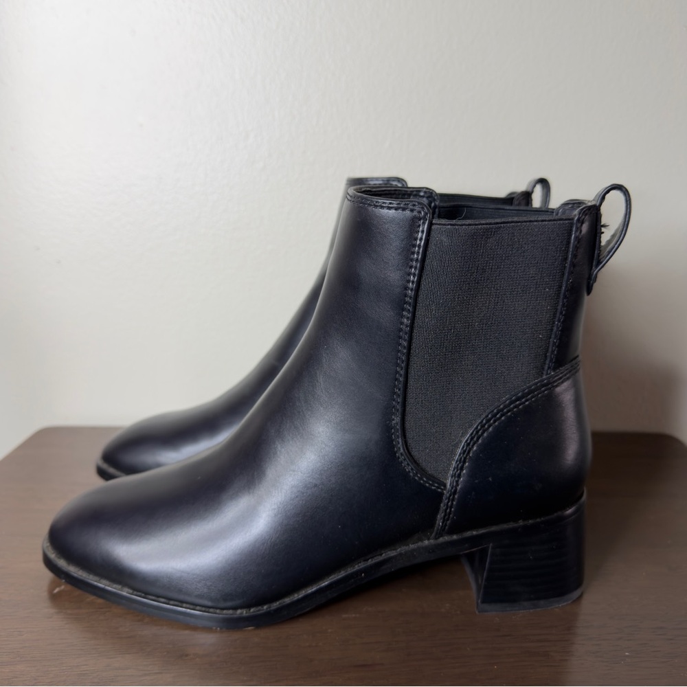 J.Crew Black Leather Chelsea Boots Sz 8.5 Womens